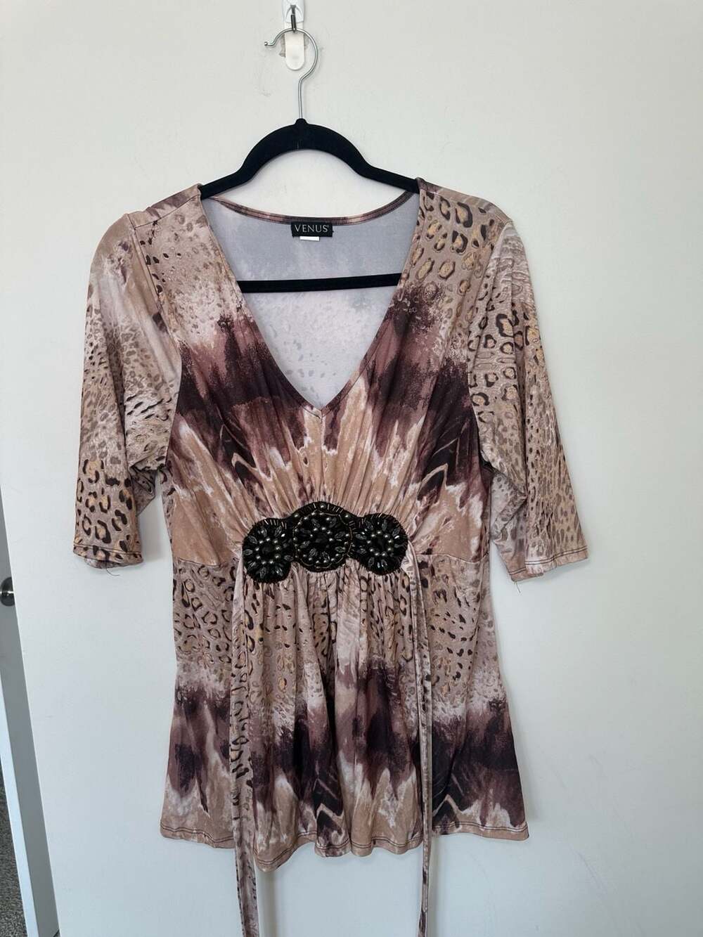 Venus Leopard Print Tunic Top Size XL Beaded Embellished V-Neck